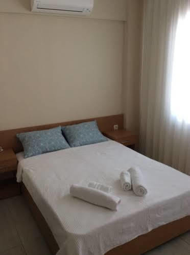 Ayvalik Konak Pansiyon Екстериор снимка